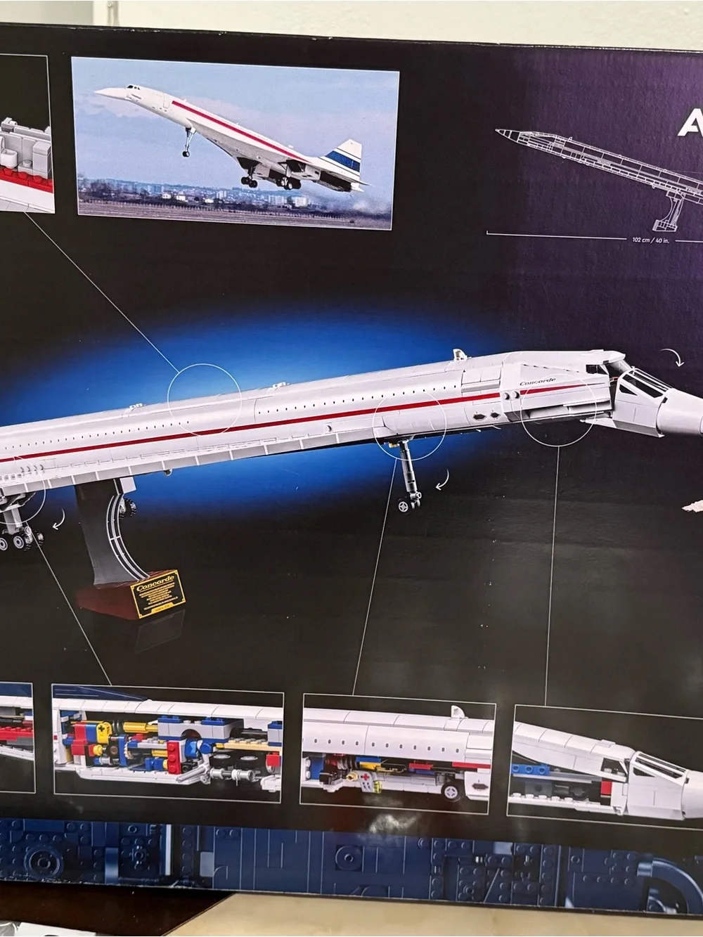 LEGO Icons Concorde Airbus 10318 Complete Set 2083 pcs 18+ - Picture 9 of 9